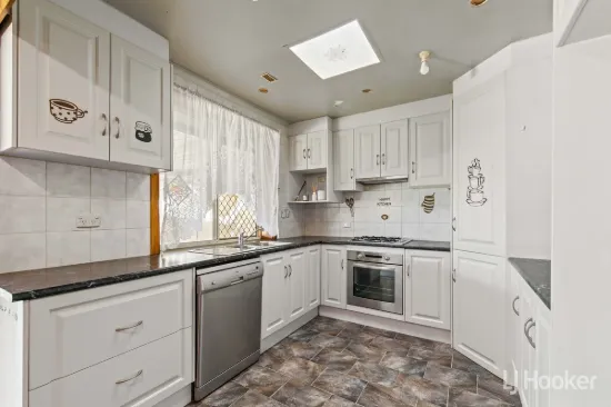 11 Adaluna Crescent, Smithfield, SA 5114-Image