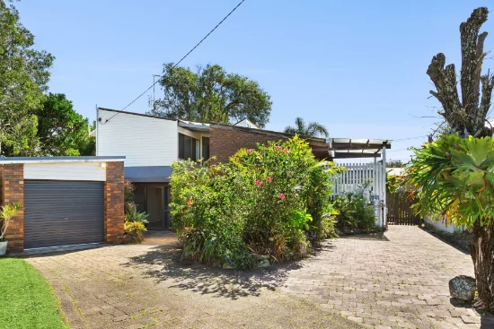 11 Allunga Court, Mooloolaba, Qld 4557