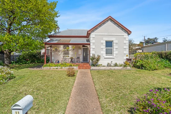 11 Amor Street, Mount Gambier, SA 5290