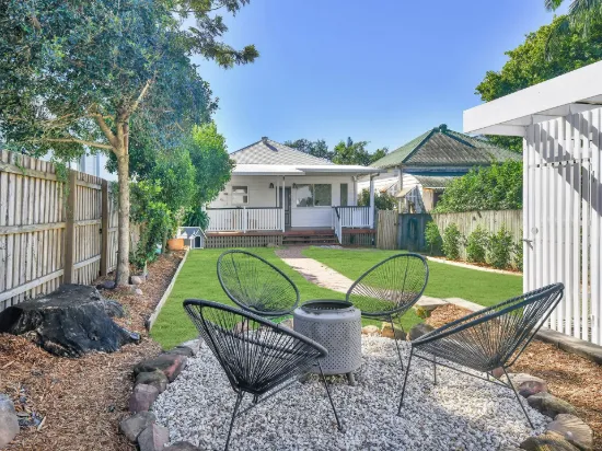 11 Annerley st, Toowong, Qld 4066