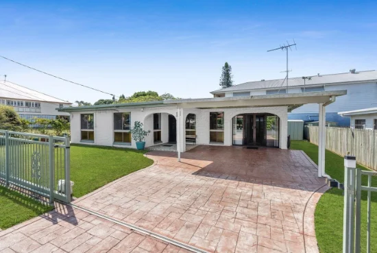 11 Ashton Street, Wynnum, Qld 4178