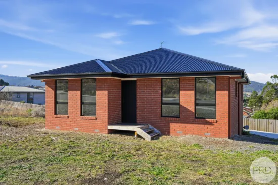 11 Atkins Street, Rokeby, Tas 7019