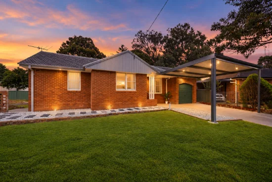 11 Awatea Place, Lethbridge Park, NSW 2770