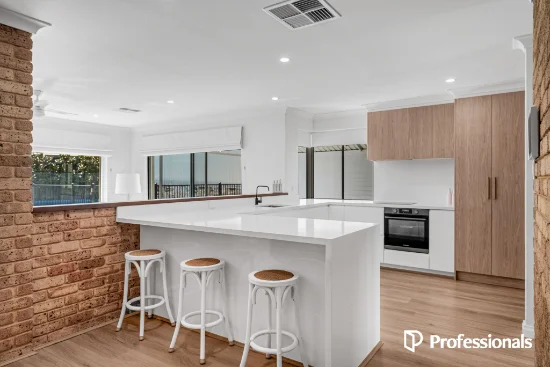 11 Aylesford Drive, Marangaroo, WA 6064