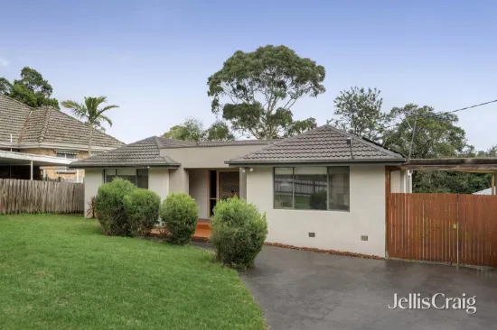 11 Bambra Street, Croydon, Vic 3136