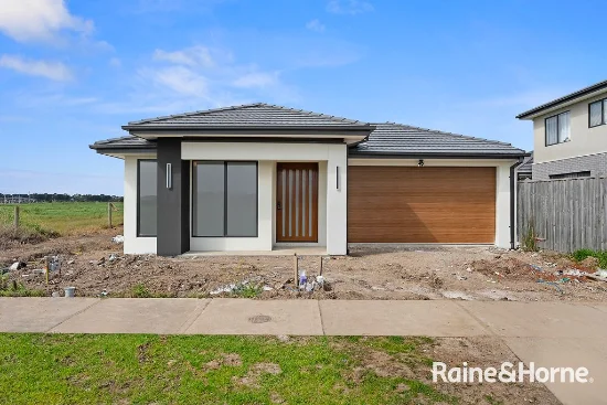 11 Baxter Street, Clyde North, Vic 3978