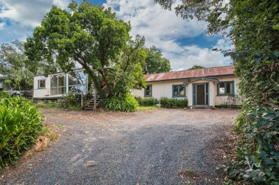 11 Belmont Ave, Upwey, Vic 3158