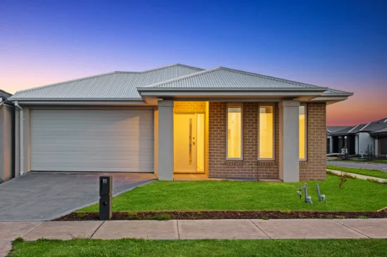 11 Belmont Blvd, Donnybrook, Vic 3064 - For Rent