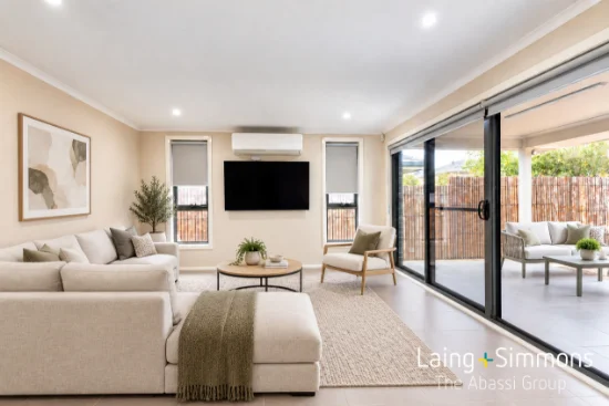 11 Blackburn Street, Ropes Crossing, NSW 2760-Image