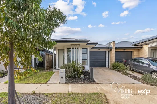 11 Blackscroft Road, Thornhill Park, Vic 3335