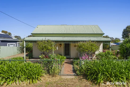11 Bolton Street, Junee, NSW 2663