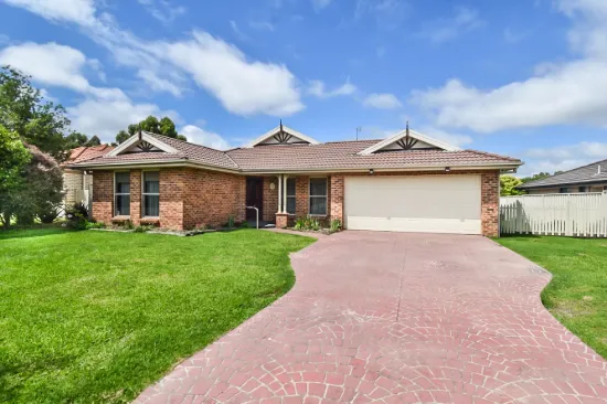 11 Brooklands Drive, Orange, NSW 2800