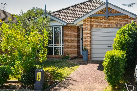 11 Bundarra Court, Wattle Grove, NSW 2173
