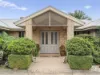 11 Cambridge Drive, Mansfield, Vic 3722