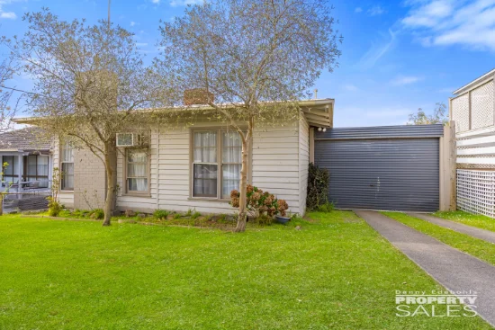 11 Canberra Street, Moe, Vic 3825 - For Sale
