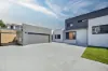 11 Cashell Crescent, Bushland Beach, Qld 4818-Image
