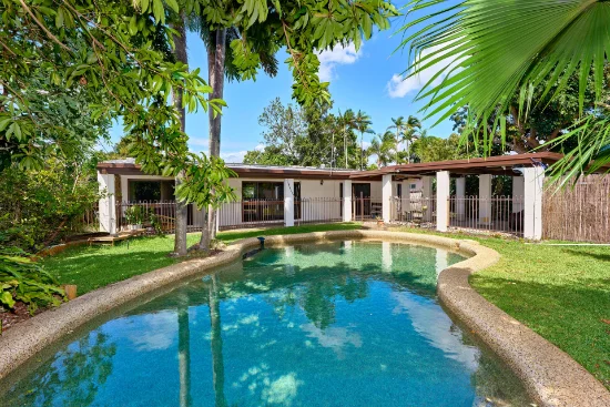 11 Cassia Street, Holloways Beach QLD 4878-Image
