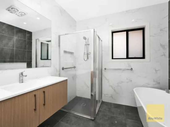 11 Castleton Crescent, Airds NSW 2560-Image