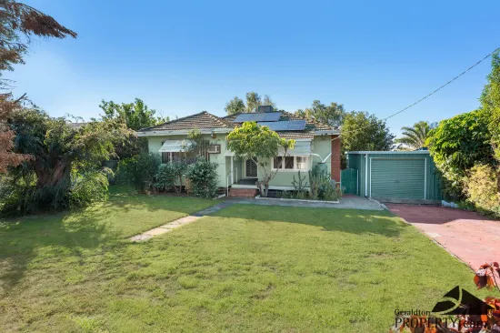 11 Challener Street, Rangeway, WA 6530