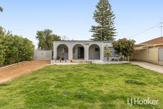 11 Challenger Road, Madora Bay, WA 6210
