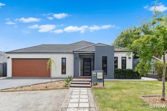 11 Cicala Court, Langwarrin, Vic 3910 - For Sale