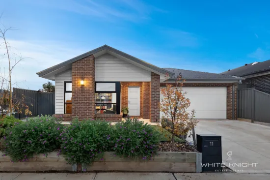 11 Cobalt Crescent, Cobblebank, Vic 3338