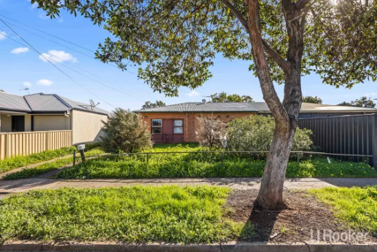 11 Cockshell Street, Davoren Park, SA 5113