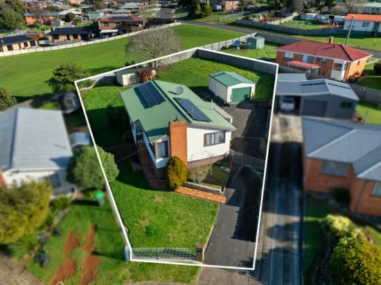 11 Colegrave Rd, Upper Burnie, Tas 7320