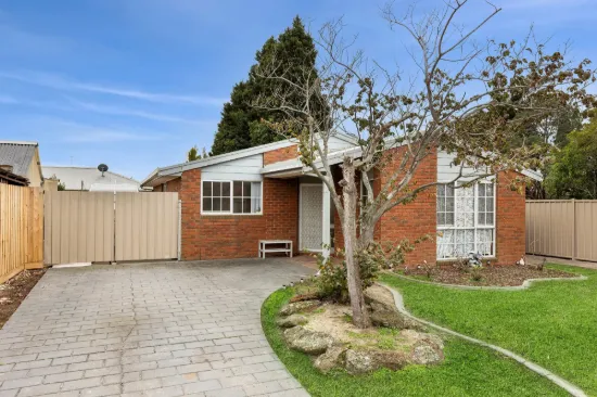 11 Coleraine Crescent, Corio VIC 3214-Image