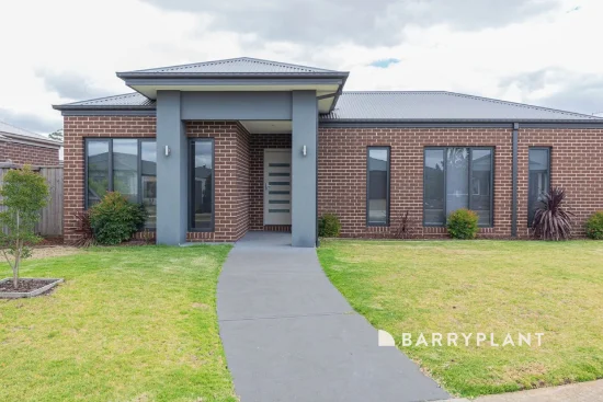11 Cullen Street, Warragul, Vic 3820 - For Rent