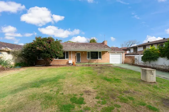 11 Cunningham Street, Applecross, WA 6153