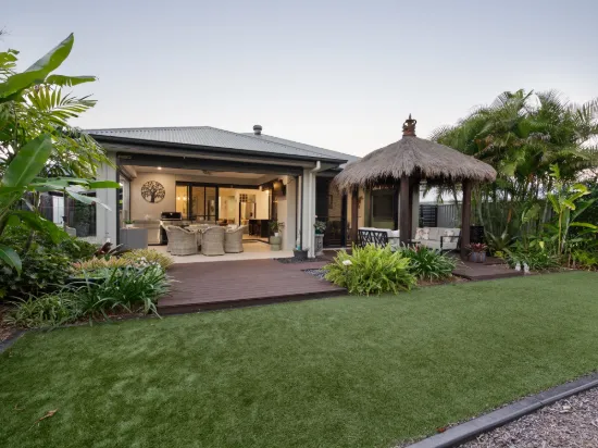 11 Dianella Crescent, Banksia Beach, Qld 4507