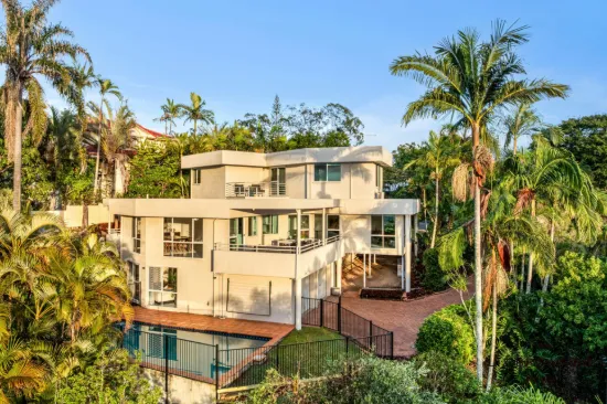 11 Dillingen Street, Chapel Hill, Qld 4069