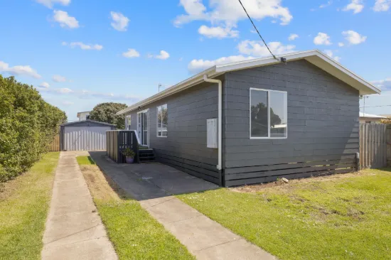 11 Dover Street, Sunderland Bay VIC 3922-Image