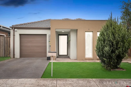 11 Dunlop way, Fraser Rise, Vic 3336 - For Rent