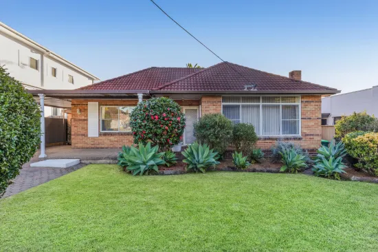 11 Edinburgh Crescent, Woolooware, NSW 2230