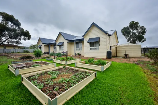 11 Elliott Street, Quorn, SA 5433