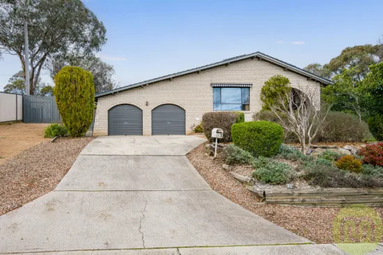 11 Embling Street, Wanniassa, ACT 2903
