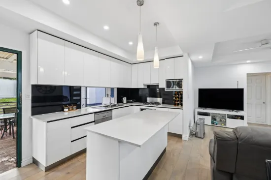 11 Ennis Place, Lalor Park, NSW 2147-Image