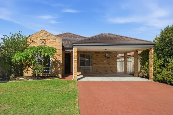 11 Estcourt Road, Redcliffe, WA 6104