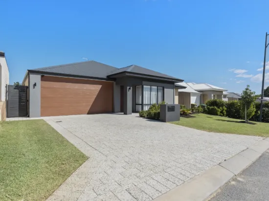 11 Evergreen Grove, Forrestfield, WA 6058