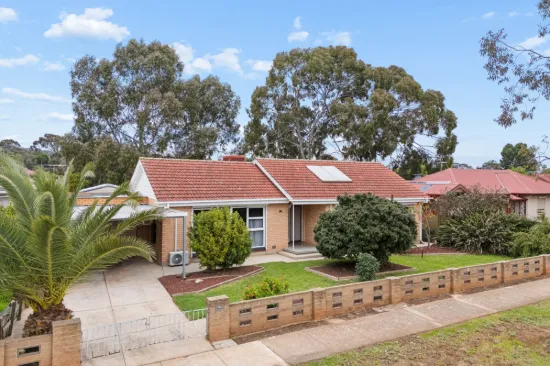 11 Fairfield Road, Elizabeth Grove, SA 5112