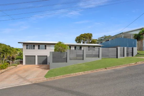 11 Far Street, West Gladstone, Qld 4680