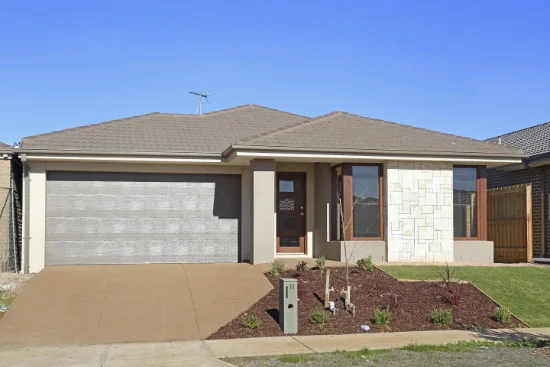 11 Fellows St, Weir Views, Vic 3338