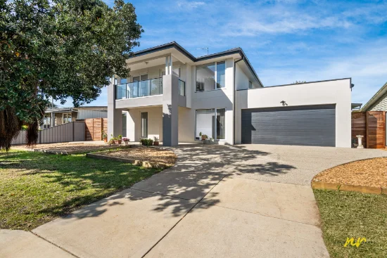 11 First Avenue, St Leonards, Vic 3223