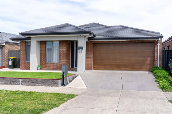 11 Flame Rd, Kalkallo, Vic 3064
