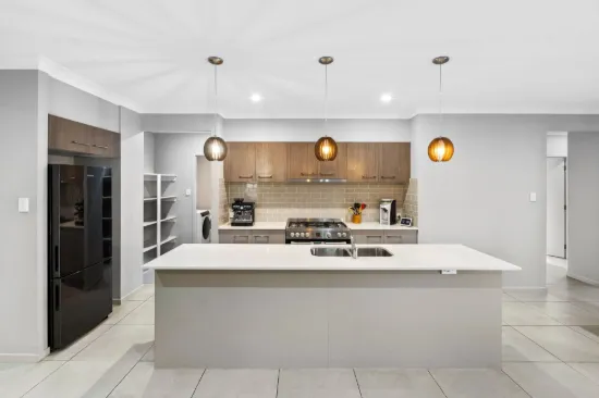 11 Fleming Street, Logan Reserve, Qld 4133