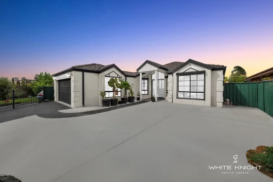 11 Flemming Avenue, Burnside, Vic 3023