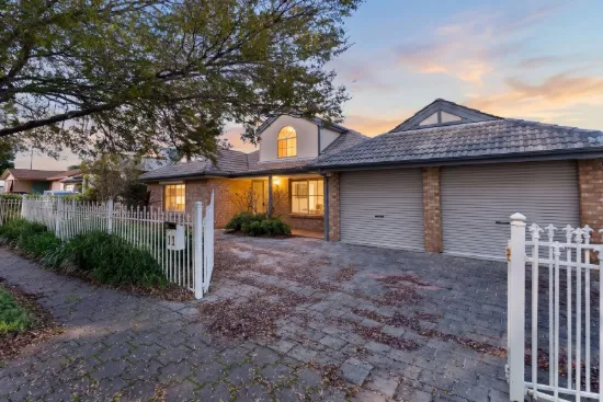 11 Flinders Road, Hillcrest, SA 5086