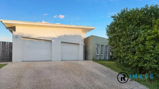 11 Folkes Close, Bellbird Park, Qld 4300